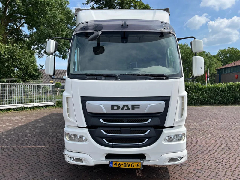 DAF CF 320 FA - Camion fourgon: photos 3 DAF CF 320 FA - Camion fourgon: photos 3
