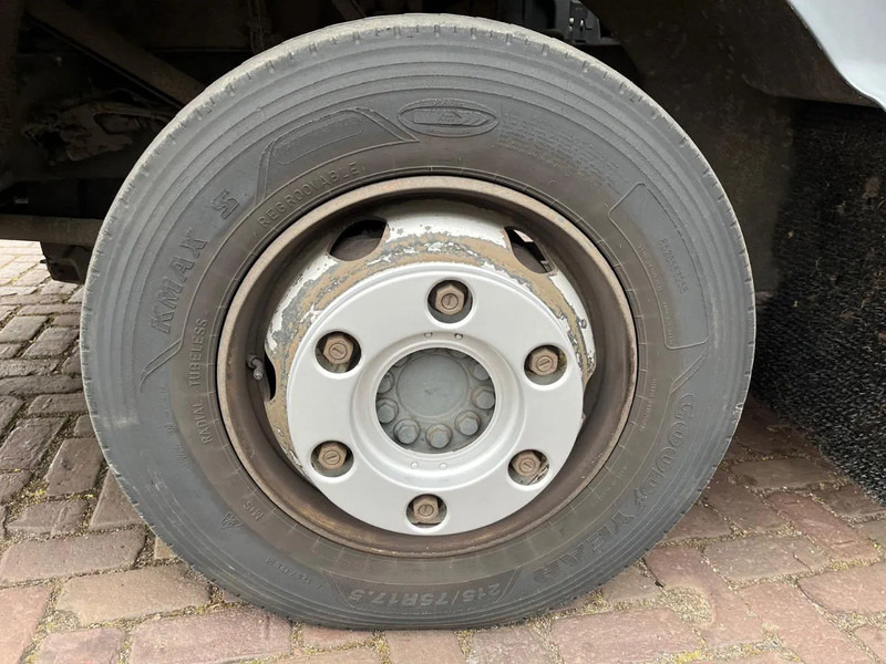 Camion fourgon Mercedes-Benz Atego 816: photos 18 Camion fourgon Mercedes-Benz Atego 816: photos 18