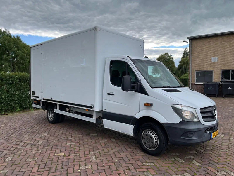 Mercedes-Benz Sprinter 513 CDI - Fourgon grand volume: photos 1 Mercedes-Benz Sprinter 513 CDI - Fourgon grand volume: photos 1