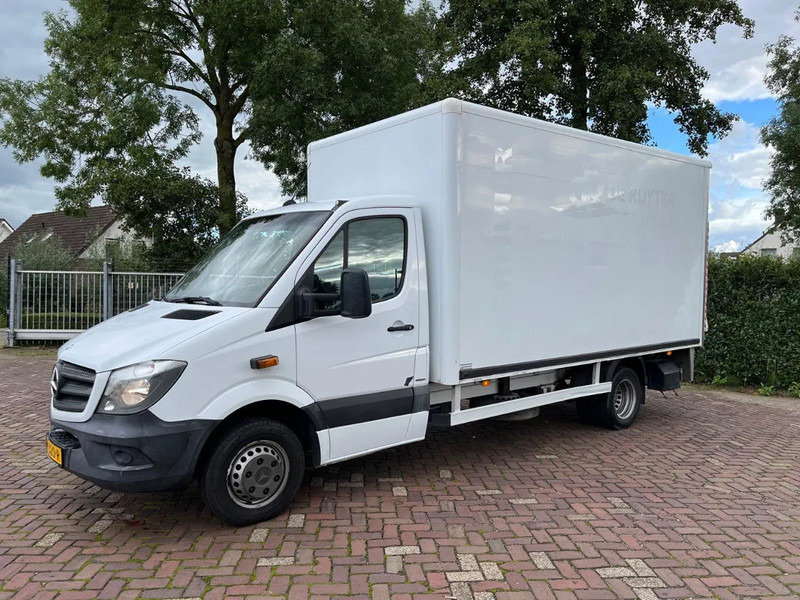 Mercedes-Benz Sprinter 513 CDI - Fourgon grand volume: photos 1 Mercedes-Benz Sprinter 513 CDI - Fourgon grand volume: photos 1