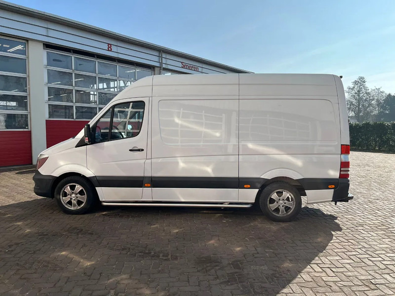 Mercedes-Benz Sprinter L2H2 - Fourgon utilitaire: photos 5 Mercedes-Benz Sprinter L2H2 - Fourgon utilitaire: photos 5
