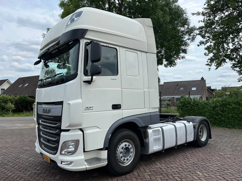 DAF XF 460 FT - Tracteur routier: photos 1 DAF XF 460 FT - Tracteur routier: photos 1