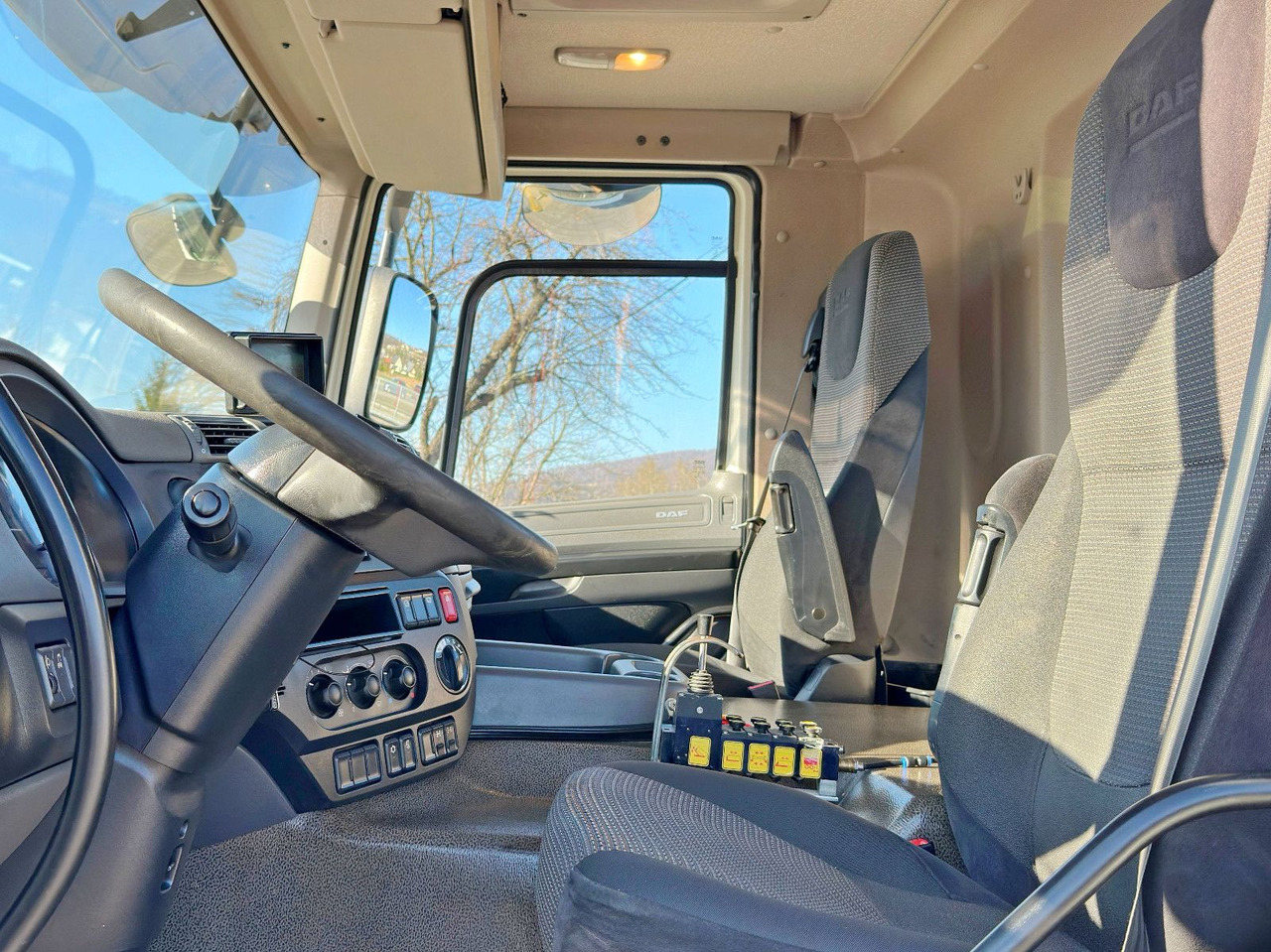 Camion ampliroll, Camion grue DAF CF 440 * HAKOWIEC * 8x4 * STAN BDB: photos 7