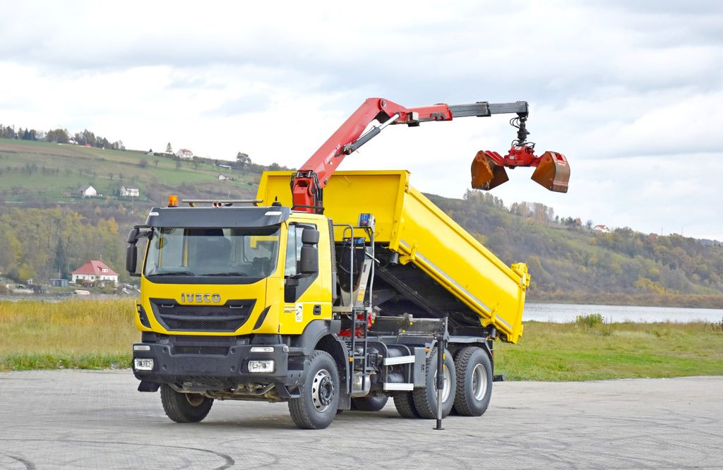 Iveco TRAKKER 360 * Kipper 4,90m* KRAN/FUNK*6x4 Iveco TRAKKER 360 * Kipper 4,90m* KRAN/FUNK*6x4 - Camion benne, Camion grue: photos 2 Iveco TRAKKER 360 * Kipper 4,90m* KRAN/FUNK*6x4 Iveco TRAKKER 360 * Kipper 4,90m* KRAN/FUNK*6x4 - Camion benne, Camion grue: photos 2