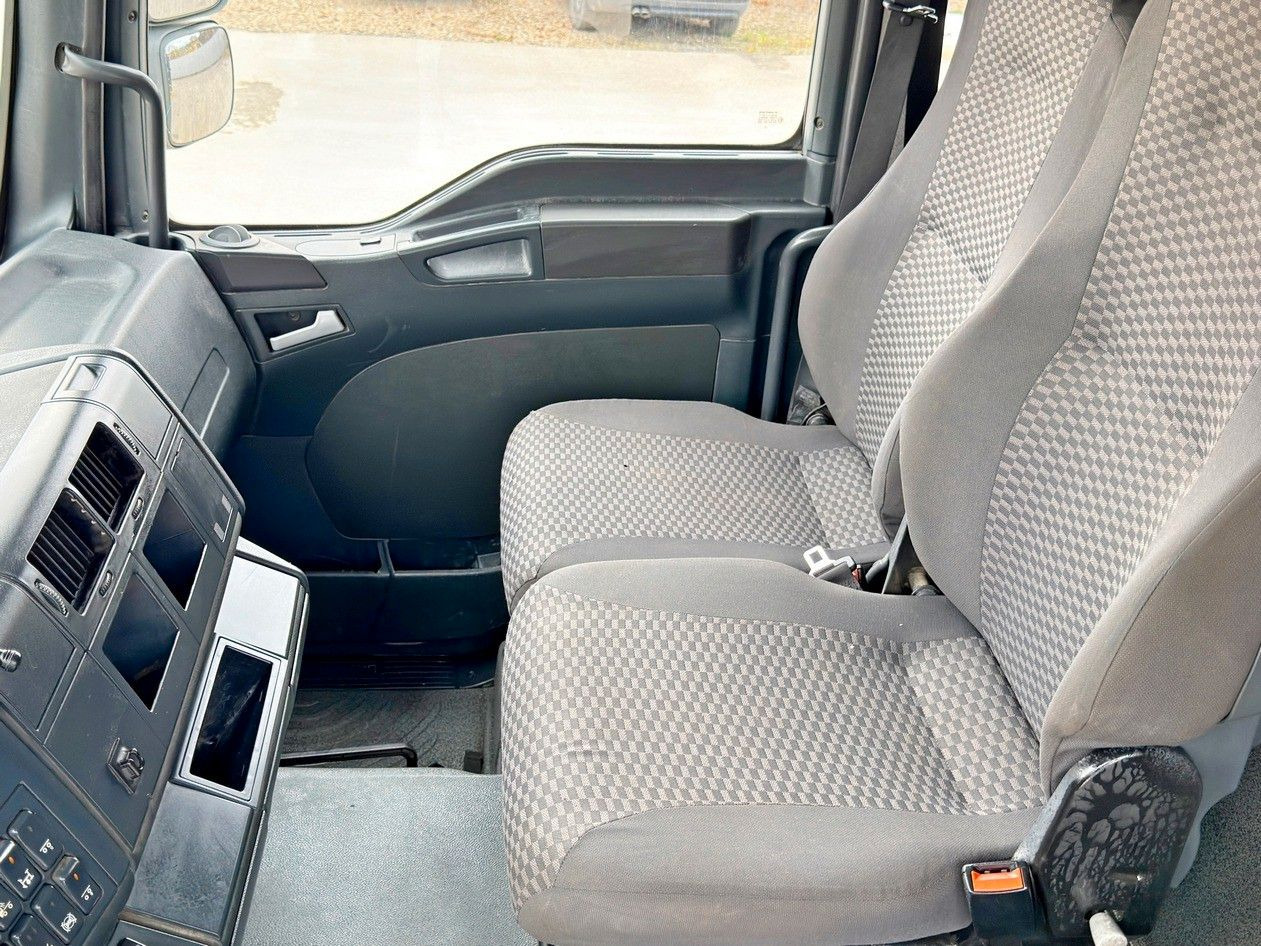 MAN TGA 35.430 * HIAB 700 E - 6 + FUNK* TOPZUSTAND - crédit-bail MAN TGA 35.430 * HIAB 700 E - 6 + FUNK* TOPZUSTAND: photos 10 MAN TGA 35.430 * HIAB 700 E - 6 + FUNK* TOPZUSTAND - crédit-bail MAN TGA 35.430 * HIAB 700 E - 6 + FUNK* TOPZUSTAND: photos 10