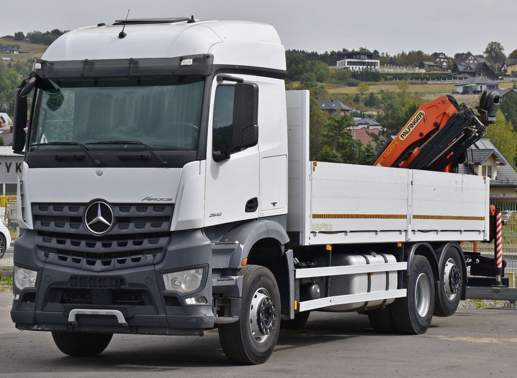 Mercedes-Benz AROCS 2542* PK 13001-K B* TOPZUSTAND - Camion grue, Camion plateau: photos 4 Mercedes-Benz AROCS 2542* PK 13001-K B* TOPZUSTAND - Camion grue, Camion plateau: photos 4