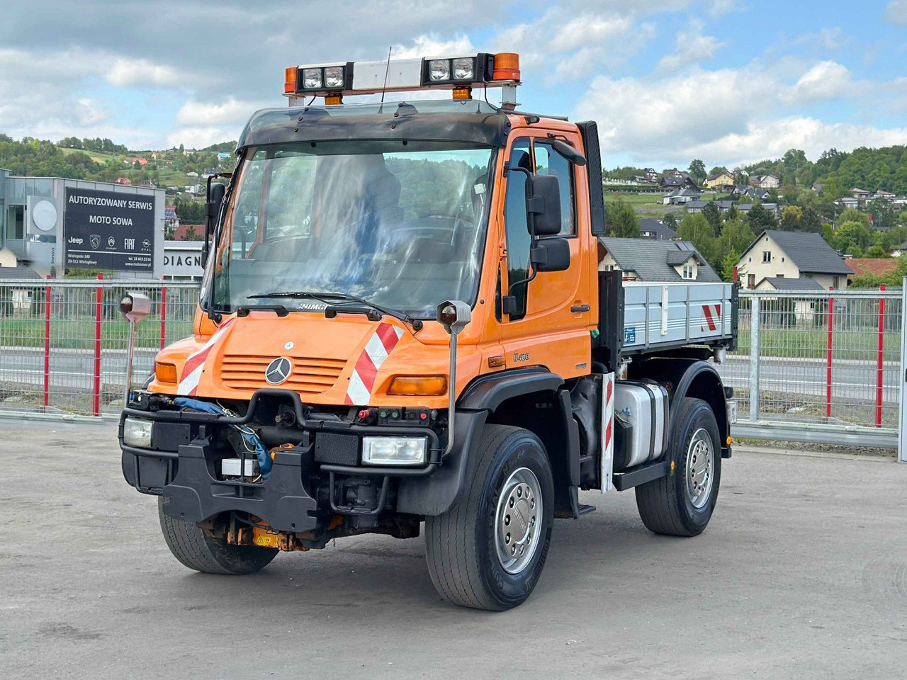 Mercedes-Benz UNIMOG 400 * KIPPER 2,40 * 4x4 * TOPZUSTAND - Camion benne: photos 2 Mercedes-Benz UNIMOG 400 * KIPPER 2,40 * 4x4 * TOPZUSTAND - Camion benne: photos 2