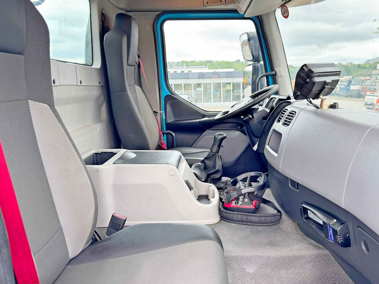 Renault C 320 * PK 12002 EH A + FUNK * TOPZUSTAND - crédit-bail Renault C 320 * PK 12002 EH A + FUNK * TOPZUSTAND: photos 11 Renault C 320 * PK 12002 EH A + FUNK * TOPZUSTAND - crédit-bail Renault C 320 * PK 12002 EH A + FUNK * TOPZUSTAND: photos 11