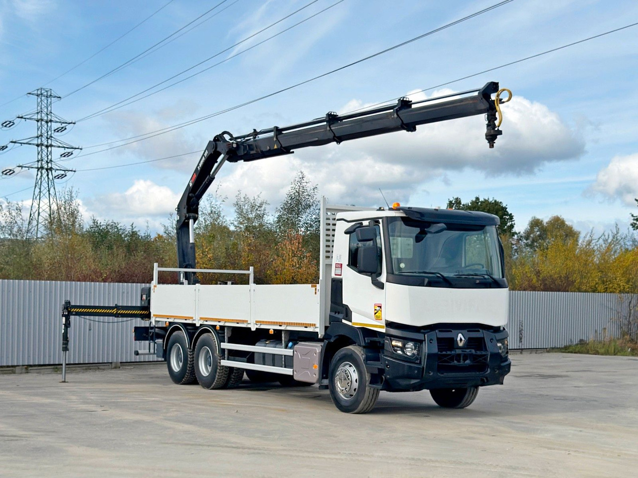 Renault C 380* HIAB X-HIDUO 188 B-3/FUNK*6x4 - Camion grue: photos 2 Renault C 380* HIAB X-HIDUO 188 B-3/FUNK*6x4 - Camion grue: photos 2