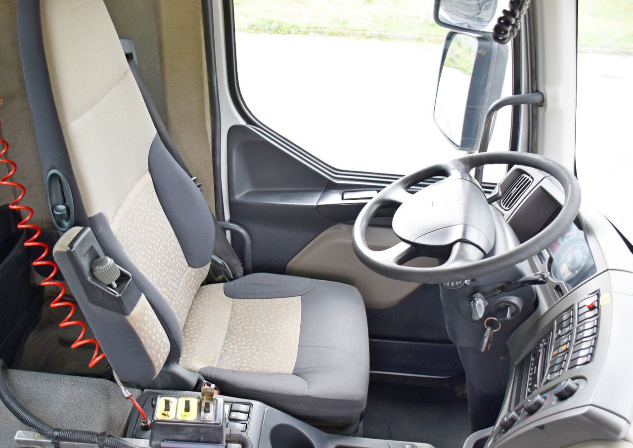 Renault KERAX 410* KIPPER 5,20 m + BORDMATIC / 6x4 - crédit-bail Renault KERAX 410* KIPPER 5,20 m + BORDMATIC / 6x4: photos 12 Renault KERAX 410* KIPPER 5,20 m + BORDMATIC / 6x4 - crédit-bail Renault KERAX 410* KIPPER 5,20 m + BORDMATIC / 6x4: photos 12