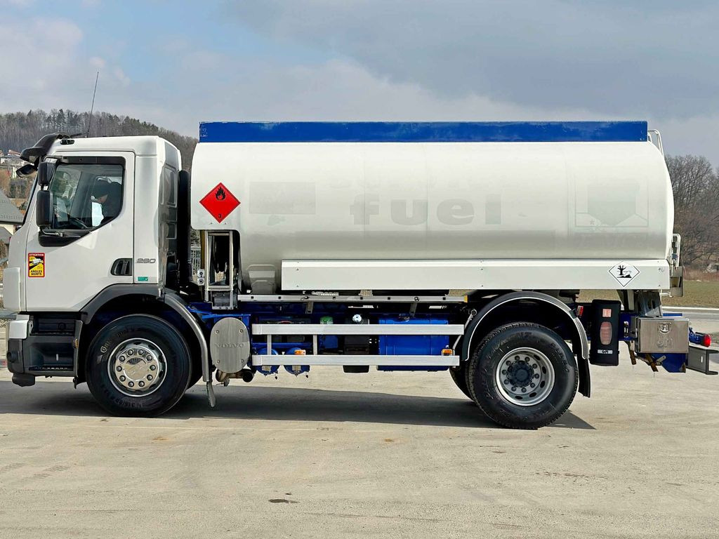 Volvo FE 280 * Tankwagen * TOPZUSTAND - Camion citerne, Camion grue: photos 3 Volvo FE 280 * Tankwagen * TOPZUSTAND - Camion citerne, Camion grue: photos 3