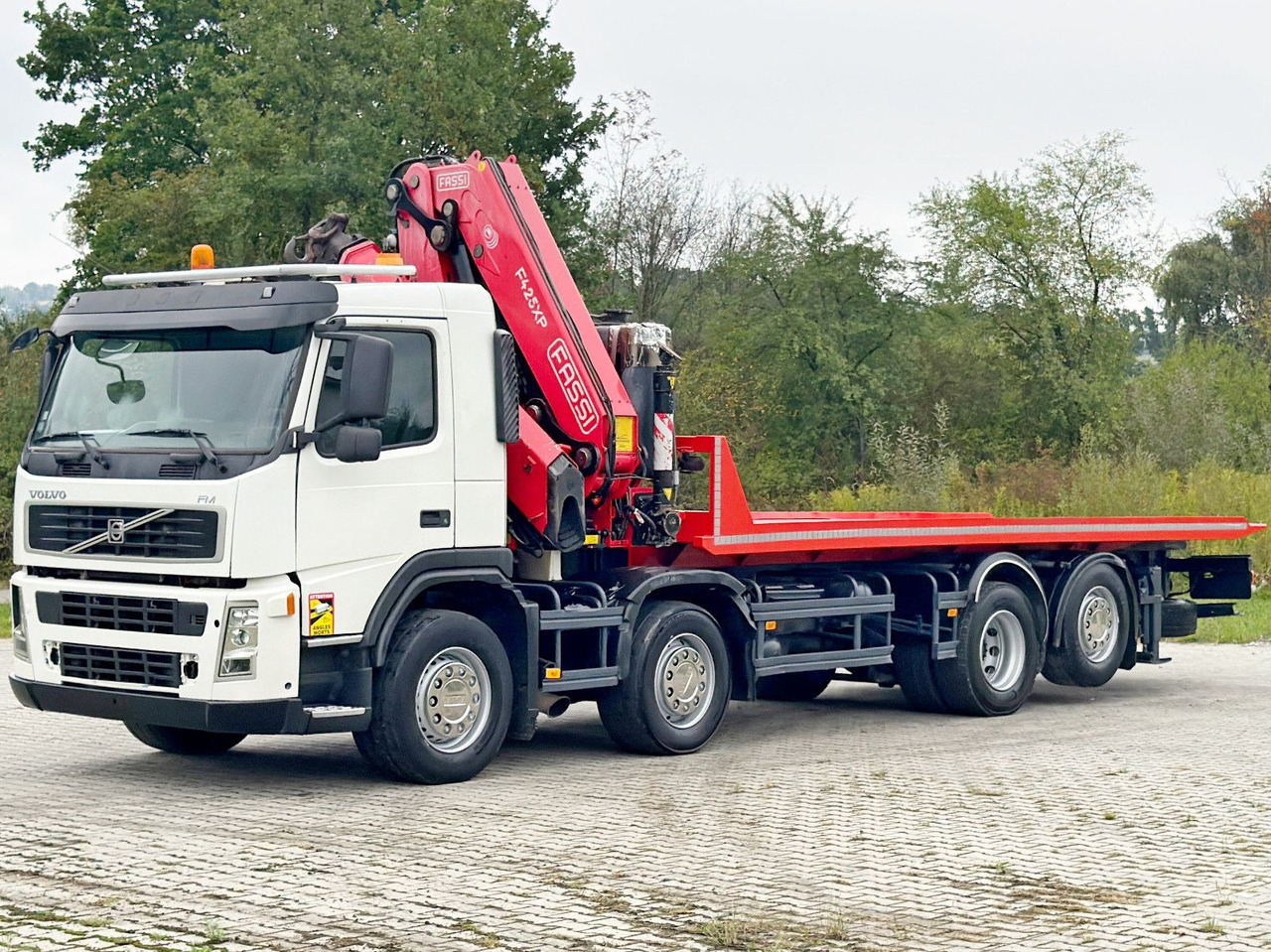 Volvo FM 460 * FASSI F425AXP.25 + FUNK * TOP - Remorqueuse: photos 3 Volvo FM 460 * FASSI F425AXP.25 + FUNK * TOP - Remorqueuse: photos 3