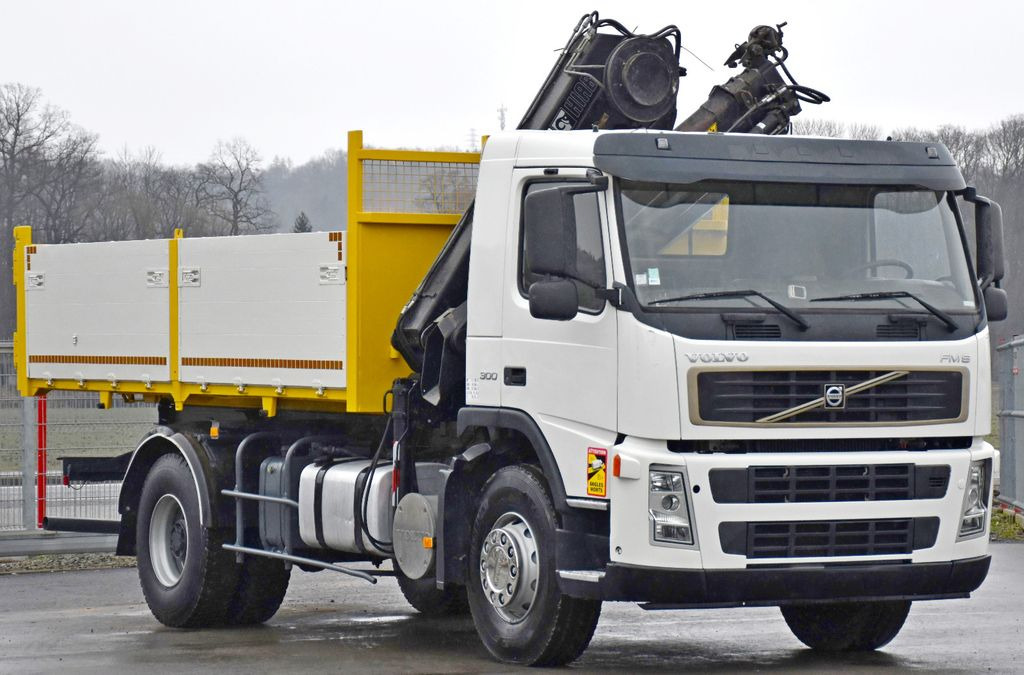 Volvo FM 9 300 Kipper 5,00m *KRAN + FUNK * TOP - Camion grue, Camion benne: photos 3 Volvo FM 9 300 Kipper 5,00m *KRAN + FUNK * TOP - Camion grue, Camion benne: photos 3