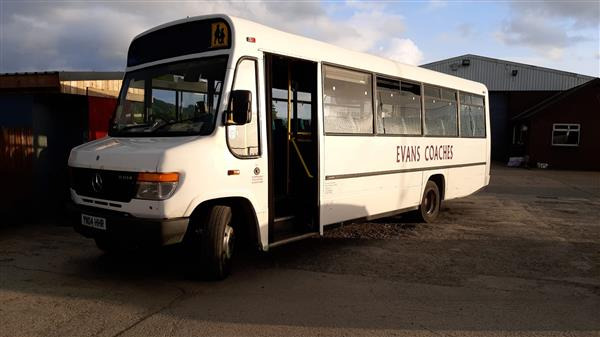 2004 Mercedes 33 seat dual purpose minicoach - Bus interurbain: photos 4 2004 Mercedes 33 seat dual purpose minicoach - Bus interurbain: photos 4