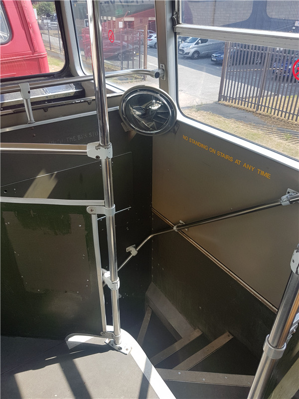 Low height 1990 LEYLAND OLYMPIAN DOUBLE DECKER - Bus à impériale: photos 2 Low height 1990 LEYLAND OLYMPIAN DOUBLE DECKER - Bus à impériale: photos 2