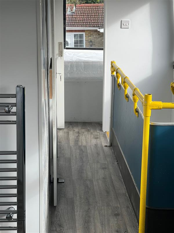 Reduced to £30,000, 2001 Double decker accommodation bus, fully equipped, MOT tested, currently in Hayes, Middlesex. - Bus à impériale: photos 4 Reduced to £30,000, 2001 Double decker accommodation bus, fully equipped, MOT tested, currently in Hayes, Middlesex. - Bus à impériale: photos 4