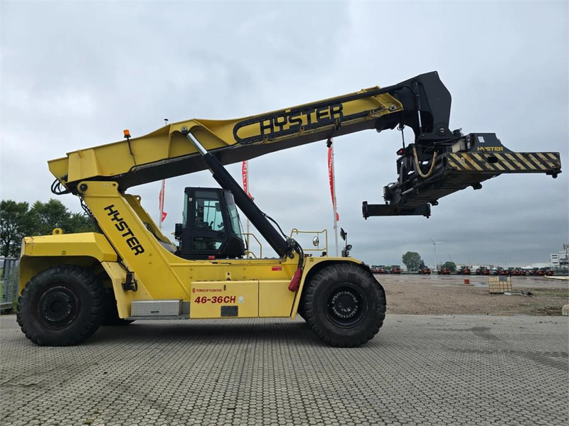Hyster RS46-36CH - Reach stacker: photos 1 Hyster RS46-36CH - Reach stacker: photos 1
