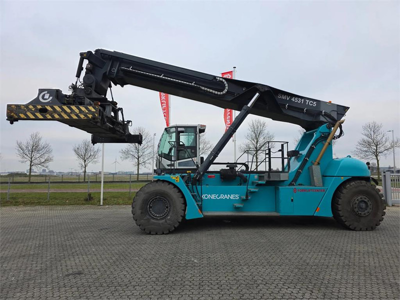 KONECRANES SMV 4531 TC5 - Reach stacker: photos 2 KONECRANES SMV 4531 TC5 - Reach stacker: photos 2
