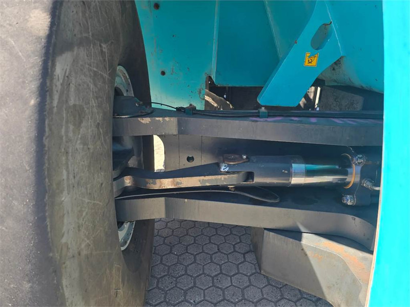 Reach stacker KONECRANES SMV 4531 TC5: photos 13