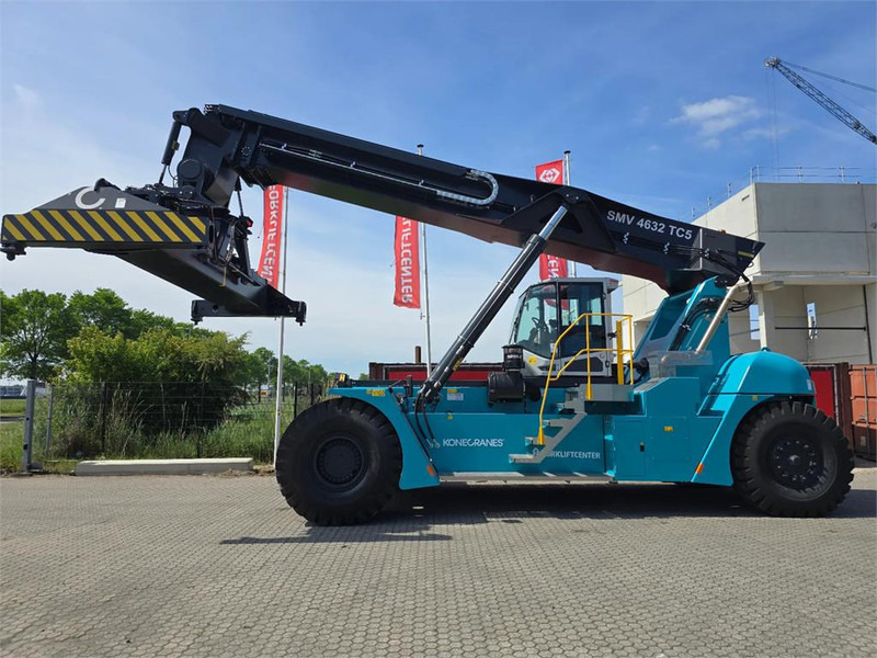 KONECRANES SMV 4632 TC5 - Reach stacker: photos 2 KONECRANES SMV 4632 TC5 - Reach stacker: photos 2