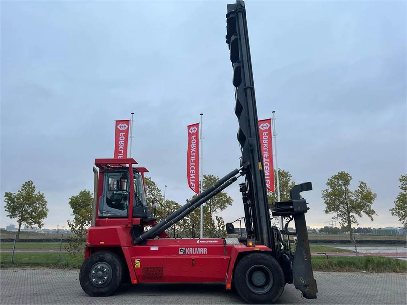 Kalmar DCG100-45ED7 - Chariot porte-conteneur: photos 1 Kalmar DCG100-45ED7 - Chariot porte-conteneur: photos 1