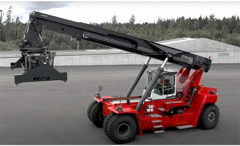 Kalmar DRU450-62S5 - Reach stacker: photos 1 Kalmar DRU450-62S5 - Reach stacker: photos 1