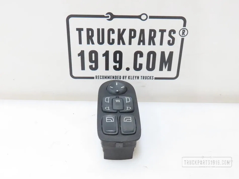 DAF 1895436 Raamschakelaar Li. DAF - Panel de instrumentos pour Camion: photos 1 DAF 1895436 Raamschakelaar Li. DAF - Panel de instrumentos pour Camion: photos 1