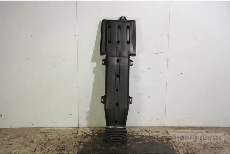 DAF Body & Chassis Parts Luchtinlaat cabine DAF XF 105 - Système d'admission d'air pour Camion: photos 1 DAF Body & Chassis Parts Luchtinlaat cabine DAF XF 105 - Système d'admission d'air pour Camion: photos 1