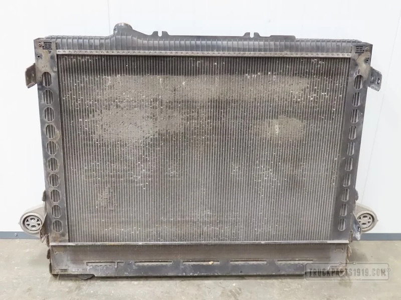 DAF Cooling System Radiateur DAF CF - Radiateur pour Camion: photos 2 DAF Cooling System Radiateur DAF CF - Radiateur pour Camion: photos 2