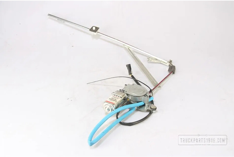 Iveco 2997196 Raammechaniek LV - Fenêtre et pièces pour Camion: photos 1 Iveco 2997196 Raammechaniek LV - Fenêtre et pièces pour Camion: photos 1