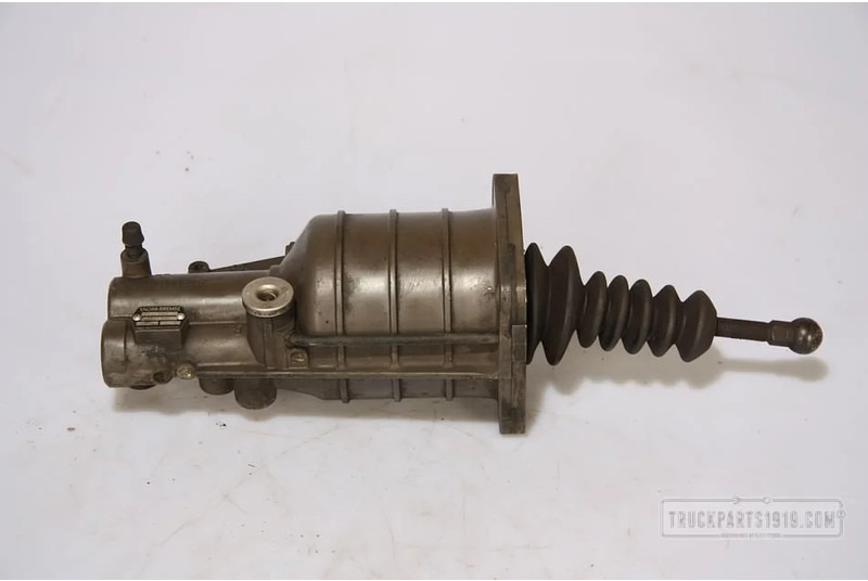 KNORR-BREMSE Gearbox & Clutch Parts Koppelings pomp - Embrayage et pièces pour Camion: photos 1 KNORR-BREMSE Gearbox & Clutch Parts Koppelings pomp - Embrayage et pièces pour Camion: photos 1