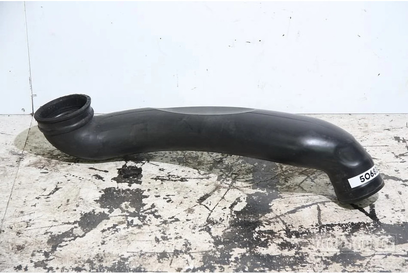 MAN Body & Chassis Parts Luchtpijp - Système d'admission d'air pour Camion: photos 1 MAN Body & Chassis Parts Luchtpijp - Système d'admission d'air pour Camion: photos 1