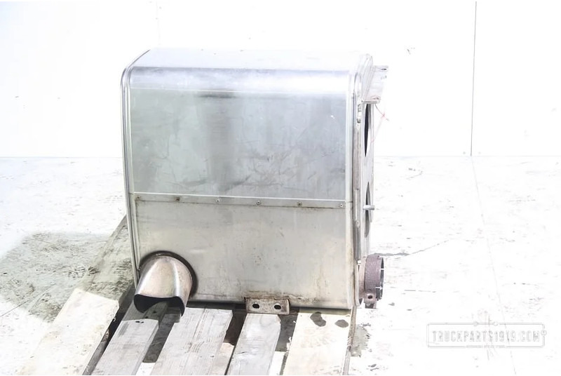 MAN Exhaust System Uitlaatdemper Euro 4 - Silencieux pour Camion: photos 2 MAN Exhaust System Uitlaatdemper Euro 4 - Silencieux pour Camion: photos 2