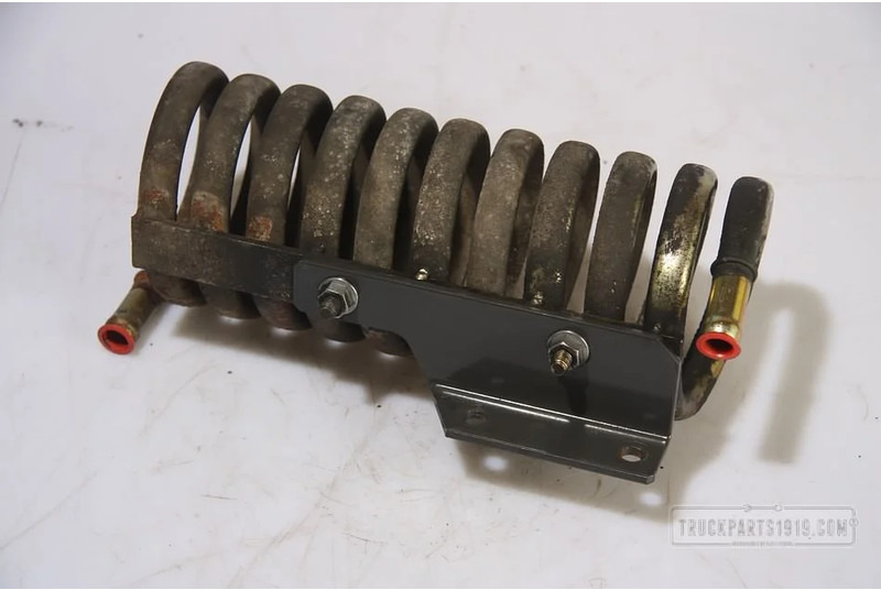 Renault Axle & Steering Parts Koelspiraal voor olie - Vase d'expansion pour Camion: photos 1 Renault Axle & Steering Parts Koelspiraal voor olie - Vase d'expansion pour Camion: photos 1