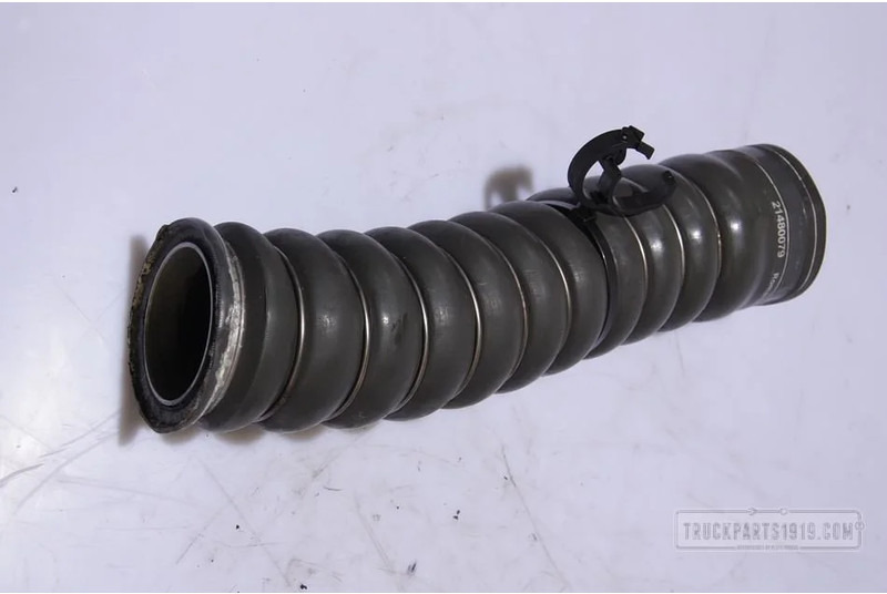 Renault Cooling System Intercooler slang RENAULT - Système de refroidissement pour Camion: photos 1 Renault Cooling System Intercooler slang RENAULT - Système de refroidissement pour Camion: photos 1