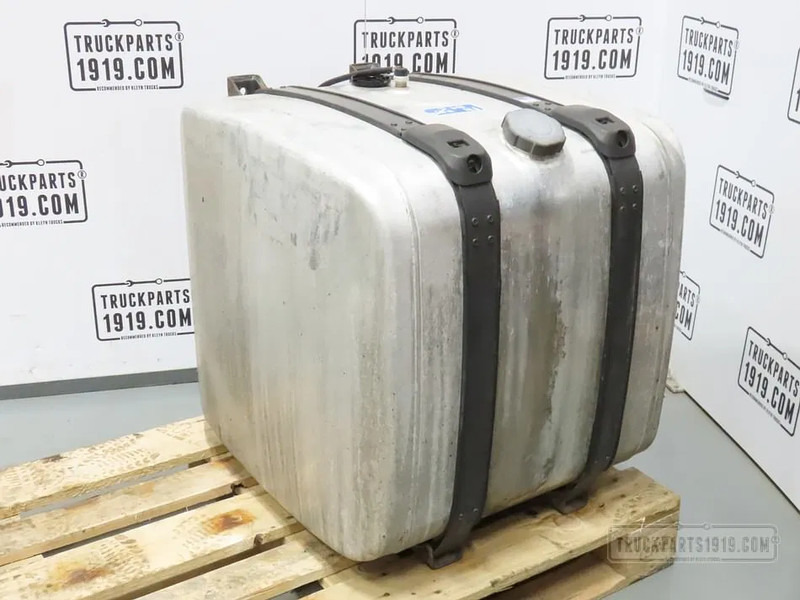 Scania 1888934 Brandstoftank + steunen 320L - Réservoir de carburant pour Camion: photos 1 Scania 1888934 Brandstoftank + steunen 320L - Réservoir de carburant pour Camion: photos 1