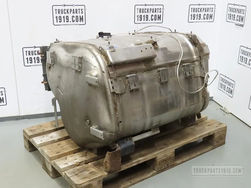 Scania 2274712 Katalysator Scania - Catalyseur pour Camion: photos 1 Scania 2274712 Katalysator Scania - Catalyseur pour Camion: photos 1