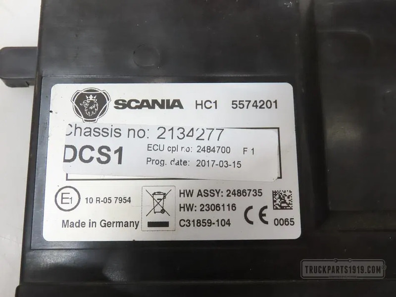 Scania 2484700 DCS1 regeleenheid Scania - Bloc de gestion pour Camion: photos 2 Scania 2484700 DCS1 regeleenheid Scania - Bloc de gestion pour Camion: photos 2
