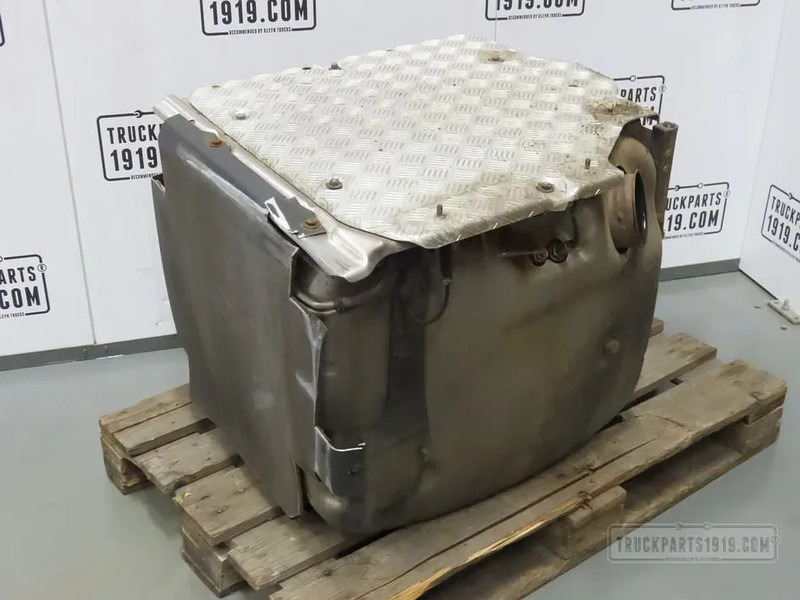 Scania 2520932 Katalysator - Catalyseur pour Camion: photos 1 Scania 2520932 Katalysator - Catalyseur pour Camion: photos 1