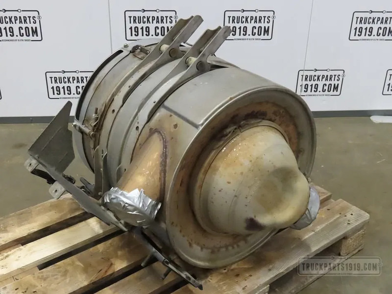 Scania Exhaust System Katalysator Scania - Catalyseur pour Camion: photos 2 Scania Exhaust System Katalysator Scania - Catalyseur pour Camion: photos 2