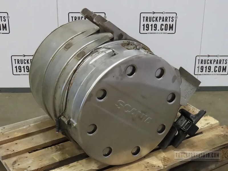 Scania Exhaust System Katalysator Scania - Catalyseur pour Camion: photos 1 Scania Exhaust System Katalysator Scania - Catalyseur pour Camion: photos 1