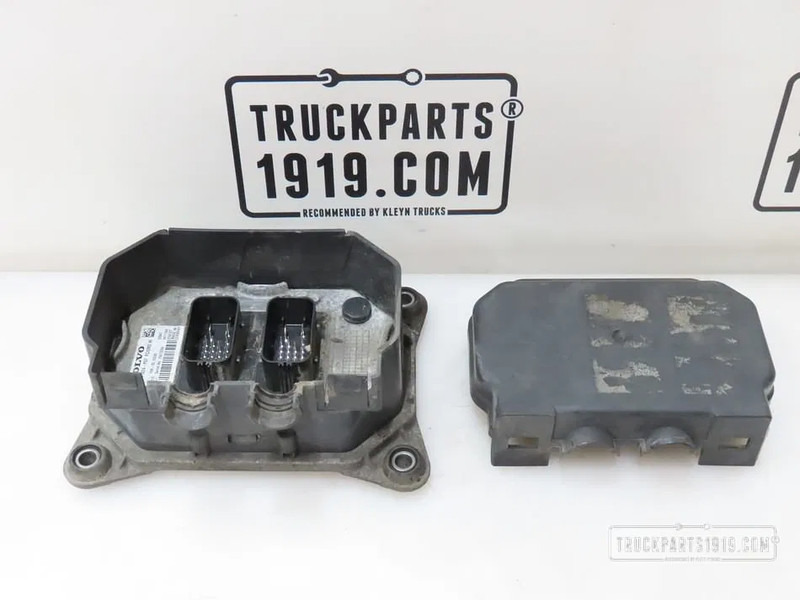 Volvo 22771624 FCIOM regeleenheid - Bloc de gestion pour Camion: photos 1 Volvo 22771624 FCIOM regeleenheid - Bloc de gestion pour Camion: photos 1