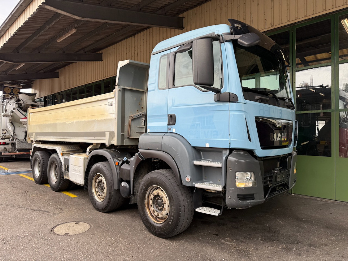 MAN TGS 35.480 8x4 - Camion benne: photos 1 MAN TGS 35.480 8x4 - Camion benne: photos 1