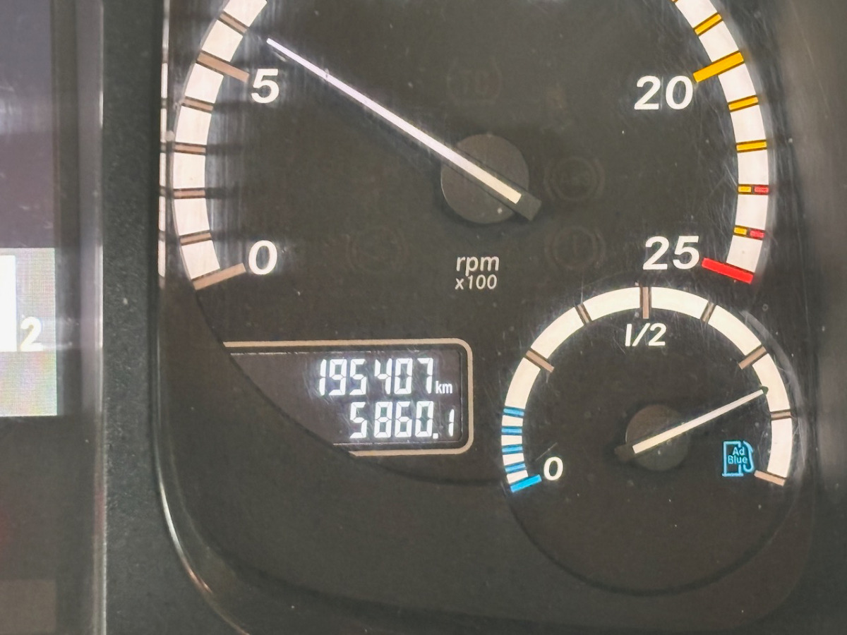 Camion benne MERCEDES Arocs 3251: photos 6 Camion benne MERCEDES Arocs 3251: photos 6