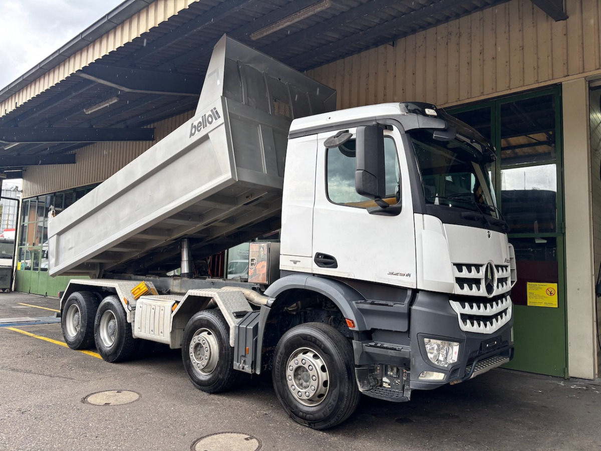 Camion benne MERCEDES Arocs 3251: photos 14 Camion benne MERCEDES Arocs 3251: photos 14