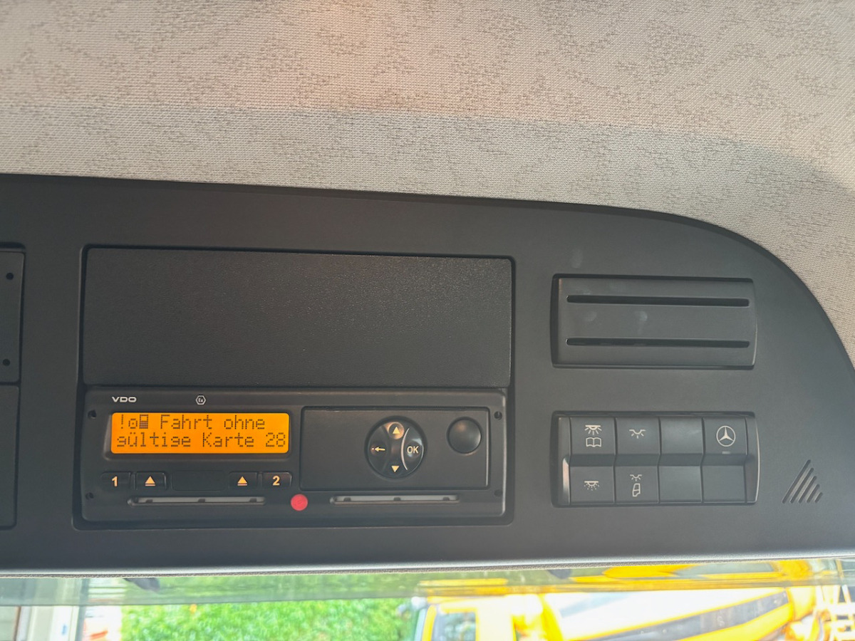 Camion benne MERCEDES Arocs 3251: photos 9 Camion benne MERCEDES Arocs 3251: photos 9