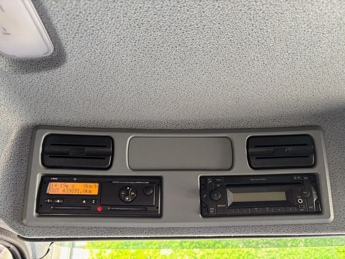 Camion fourgon MERCEDES Atego 1530: photos 9
