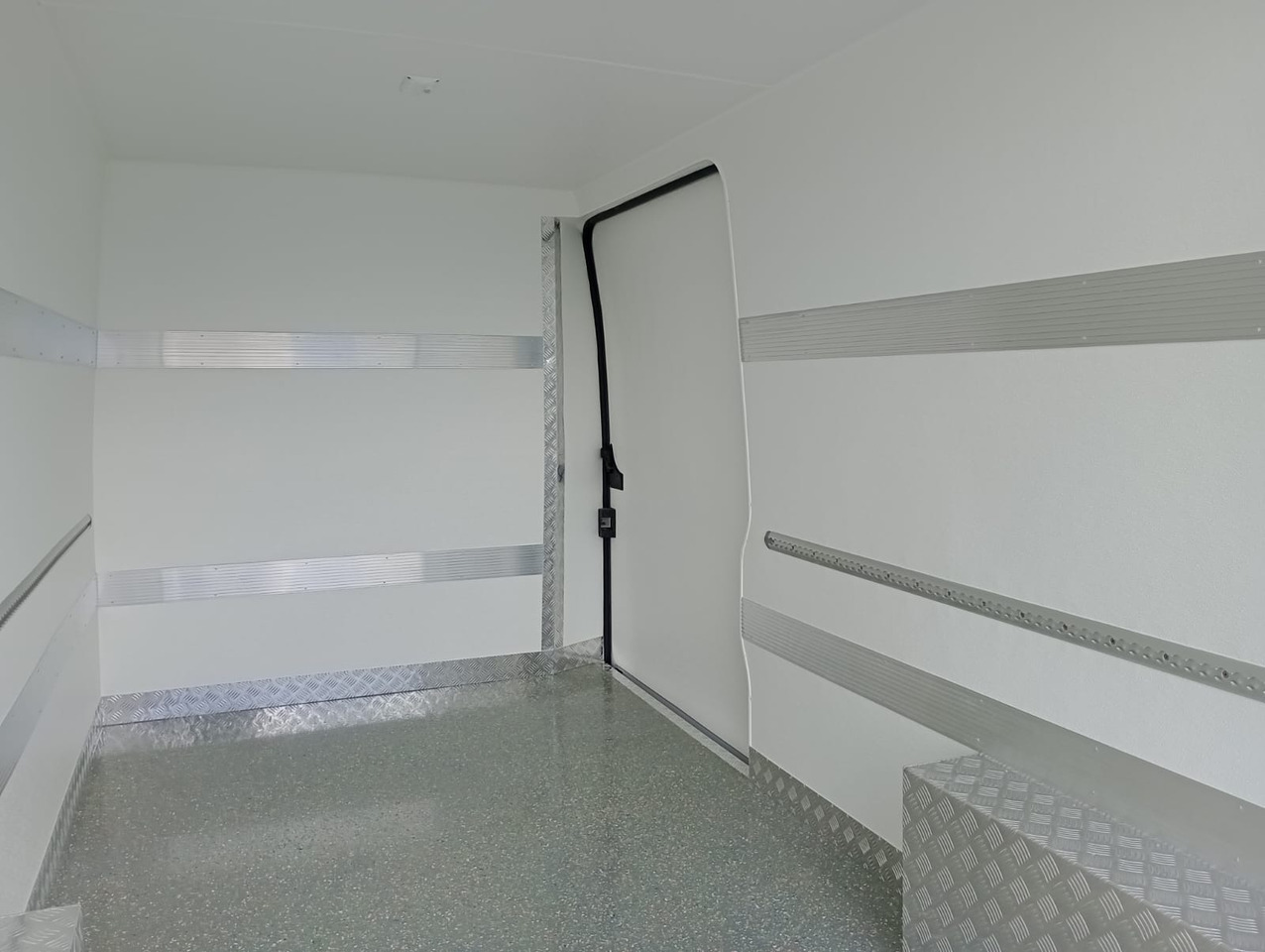 Utilitaire frigorifique Fiat Ducato 140 L3H2 Kühlkasten: photos 7