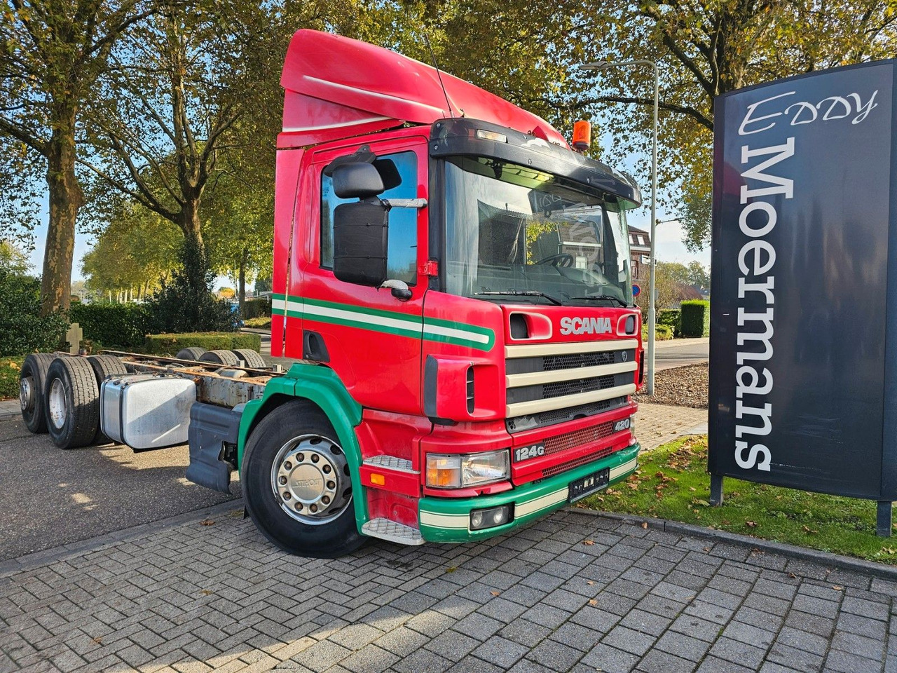 Scania P 124G 420 6x2*4 Fahrgestell - Châssis cabine: photos 1 Scania P 124G 420 6x2*4 Fahrgestell - Châssis cabine: photos 1
