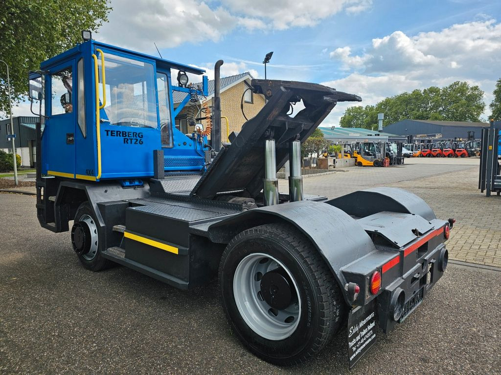 Terberg RT 26 4x4 Rangier Terminal SZM - Tracteur routier: photos 4 Terberg RT 26 4x4 Rangier Terminal SZM - Tracteur routier: photos 4